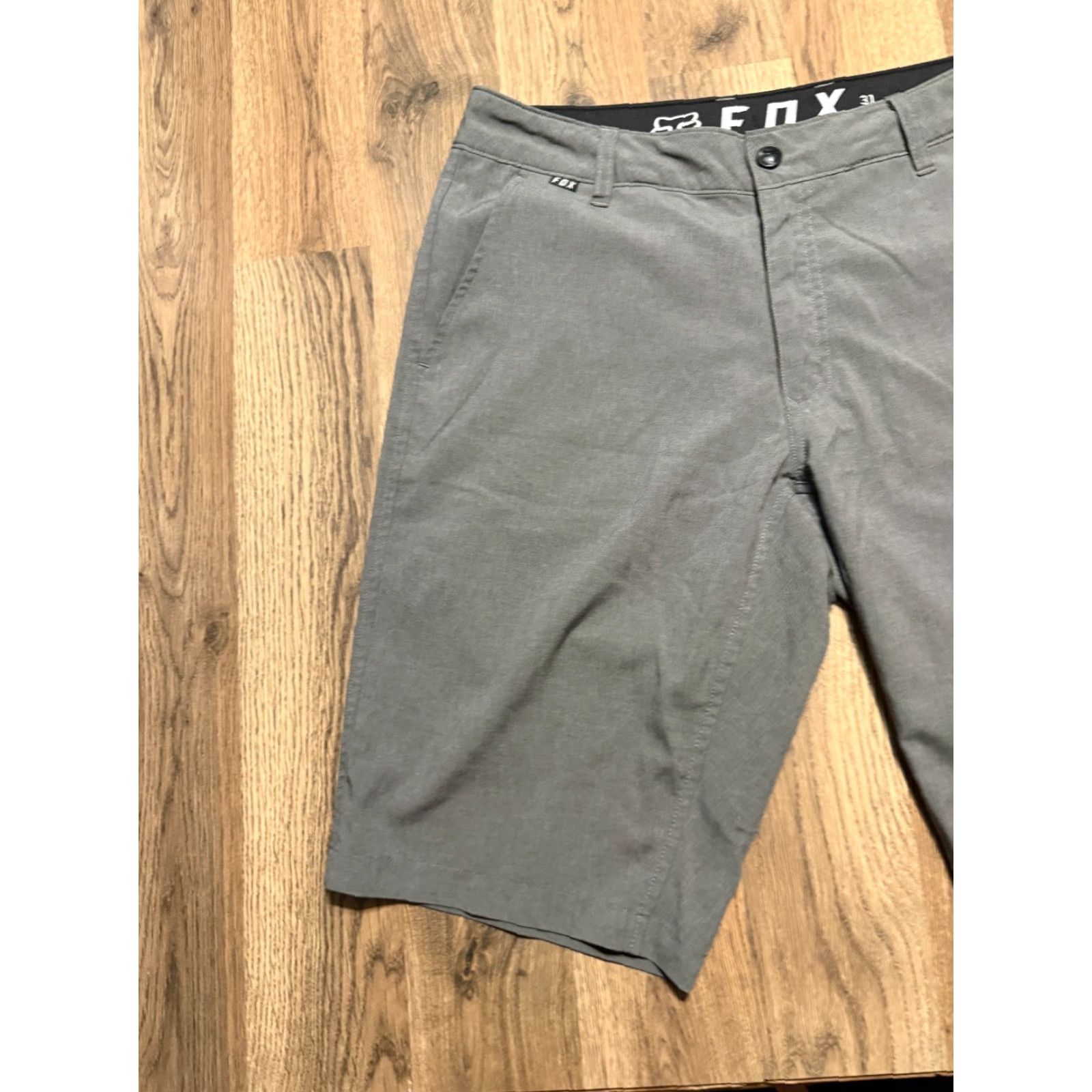 Vintage Fox Shorts Men Chino Flat Front Gray 31 Regular Front Pockets Casual Size US 31 - 3 Thumbnail
