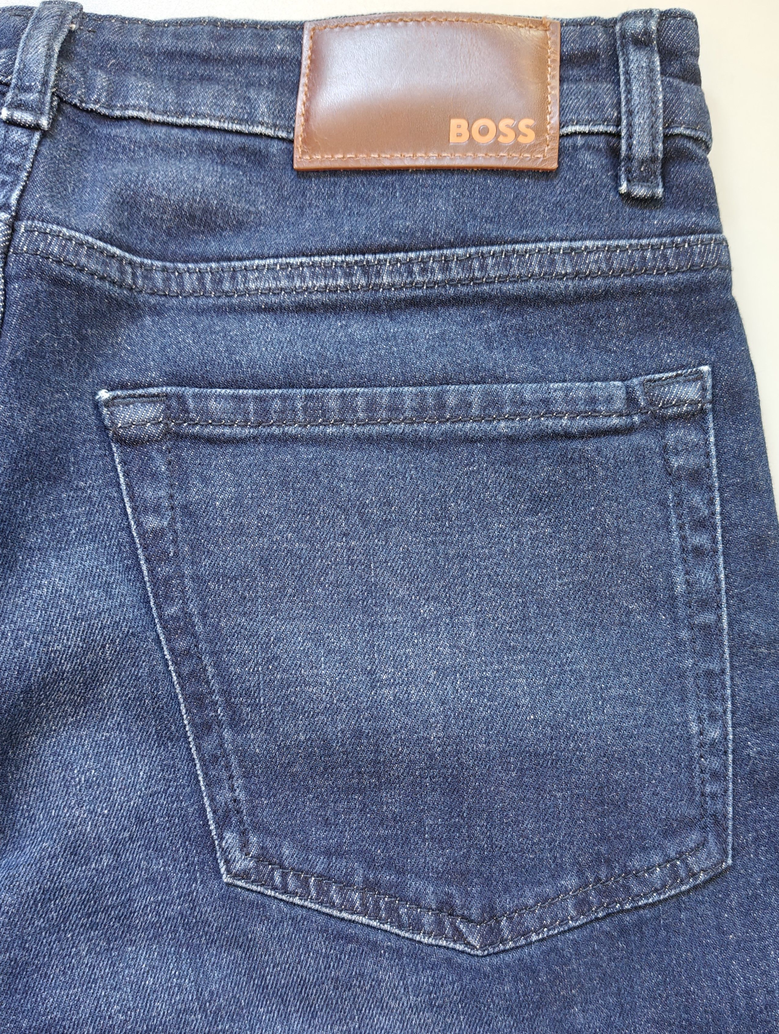 Hugo Boss HUGO BOSS RE.MAINE Regular fit Jeans Free Shipping T/6098 Size US 32 / EU 48 - 7 Thumbnail