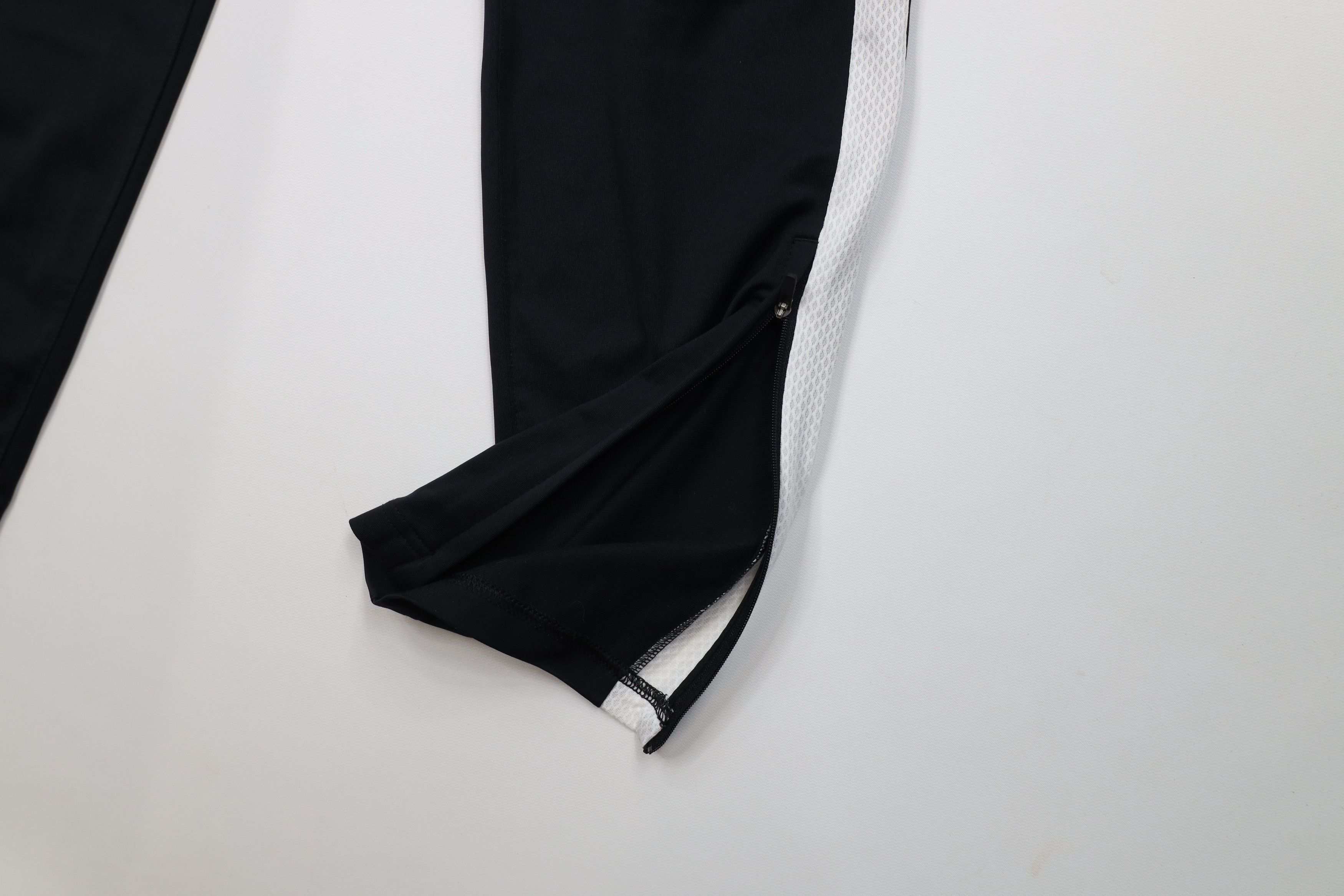 Nike Vintage Y2K Nike Total 90 Big Swoosh Tapered Soccer Pants Size US 36 / EU 52 - 5 Thumbnail
