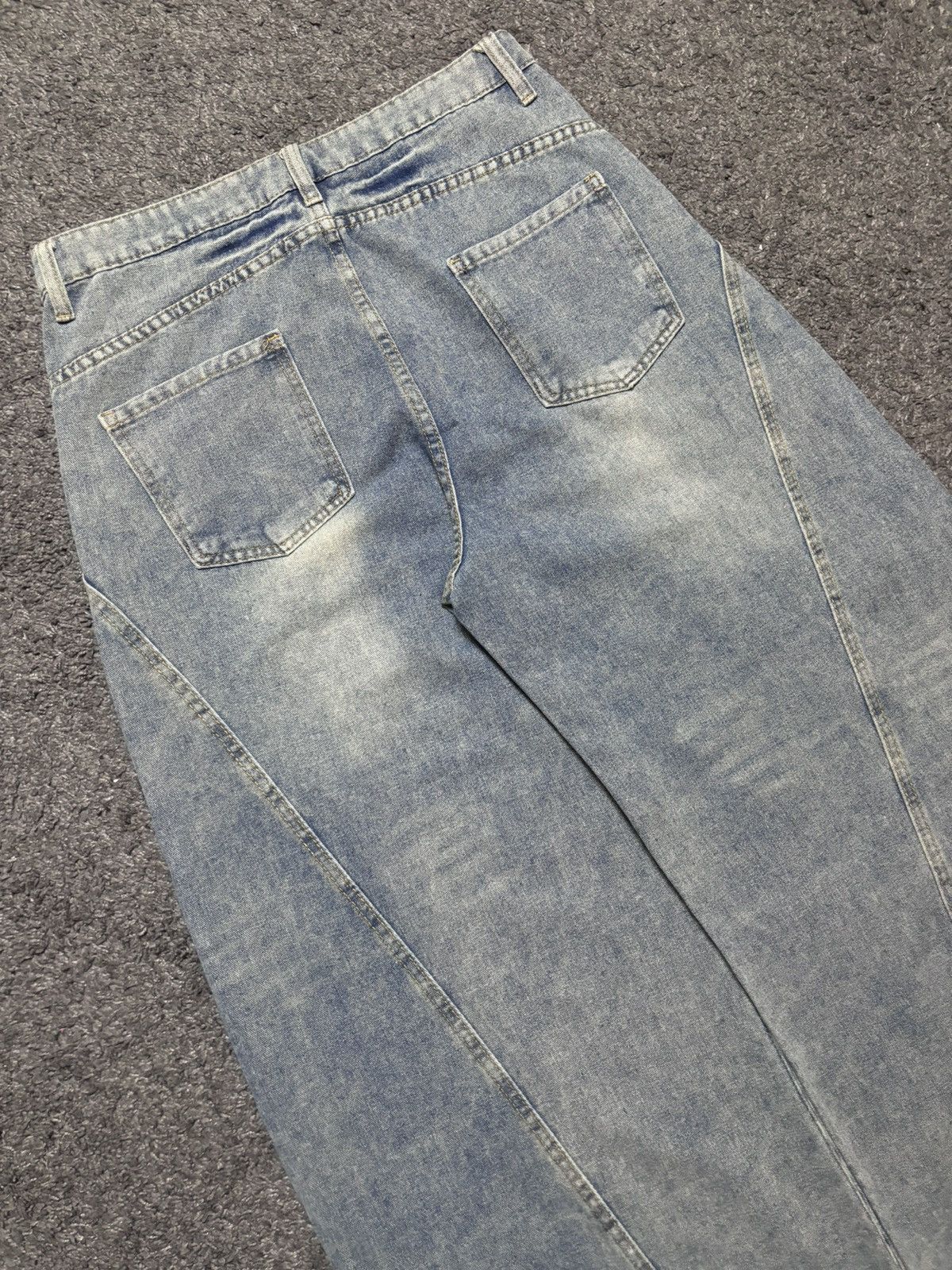 Jean Vintage wide leg rare parachute balloon baggy blue jeans Size US 34 / EU 50 - 14 Thumbnail