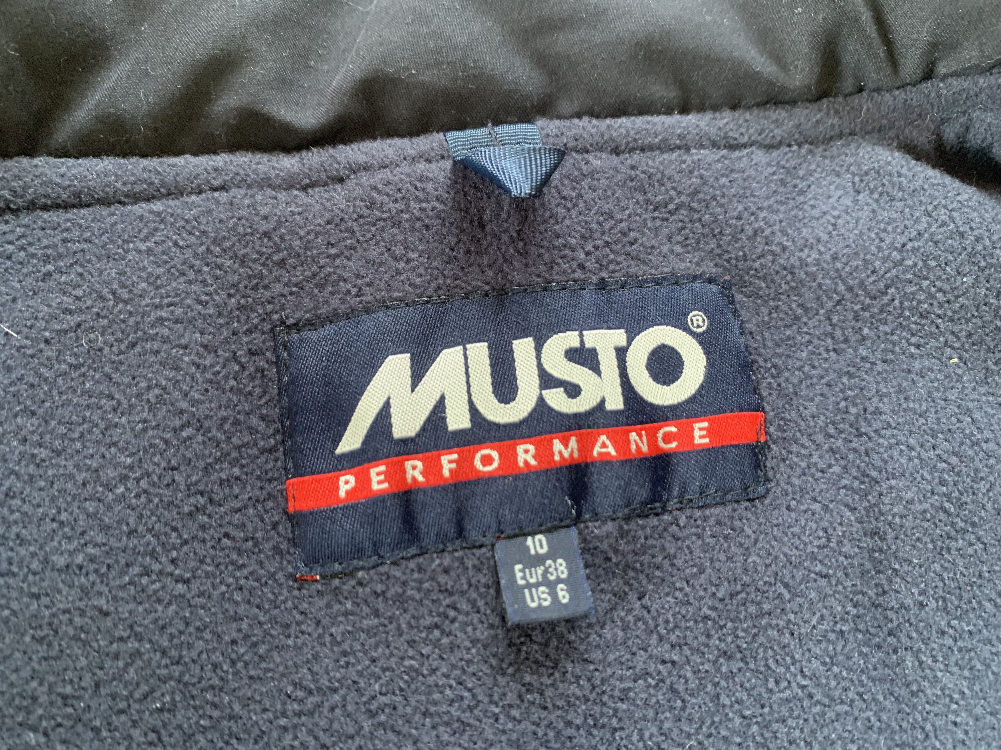 Musto Performance Full Zip Womens Quilted Vest Gillet
