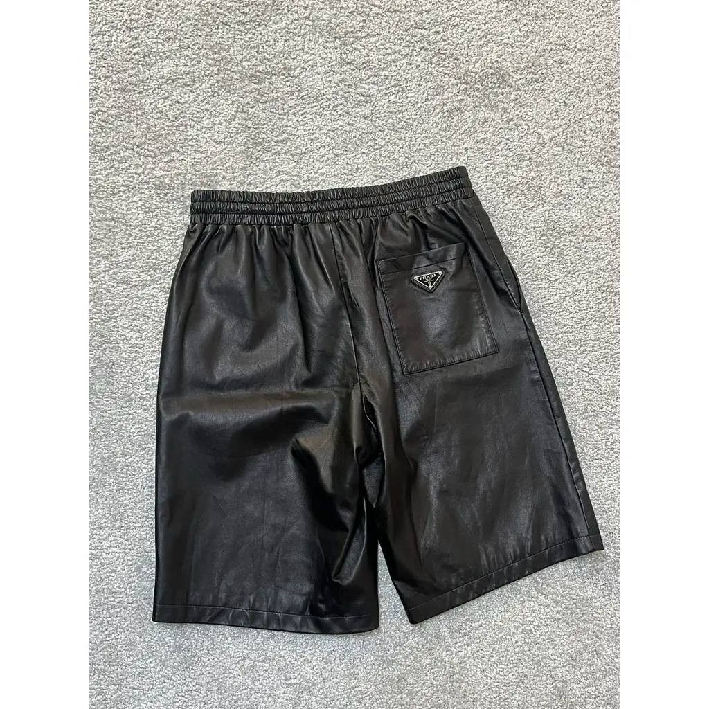 Prada Prada Nappa Leather Bermuda Black Shorts Size US 30 / EU 46 - 1 Thumbnail