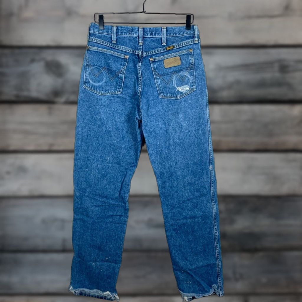 Wrangler VINTAGE Wrangler George Strait Jeans Men's 31 x 33 (33 x 34 Tag) Cowboy Cut Distressed Size US 31 - 1 Thumbnail