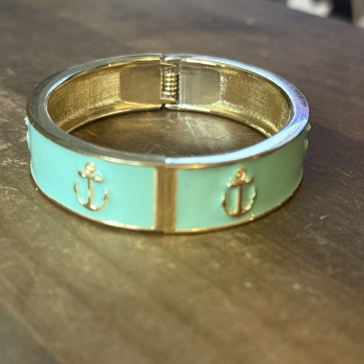 Other Gold tone turquoise enamel anchor hinged bangle bracelet Size ONE SIZE - 4 Thumbnail