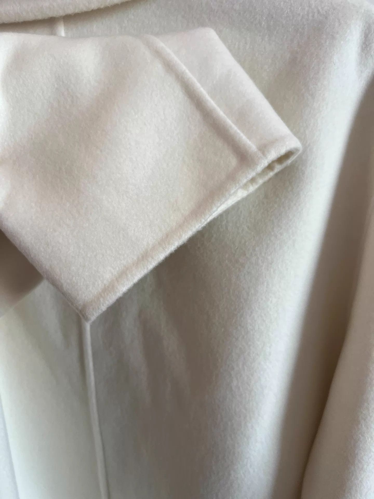 Hermes Hermès Women's Coats Size XS / US 0-2 / IT 36-38 - 3 Thumbnail