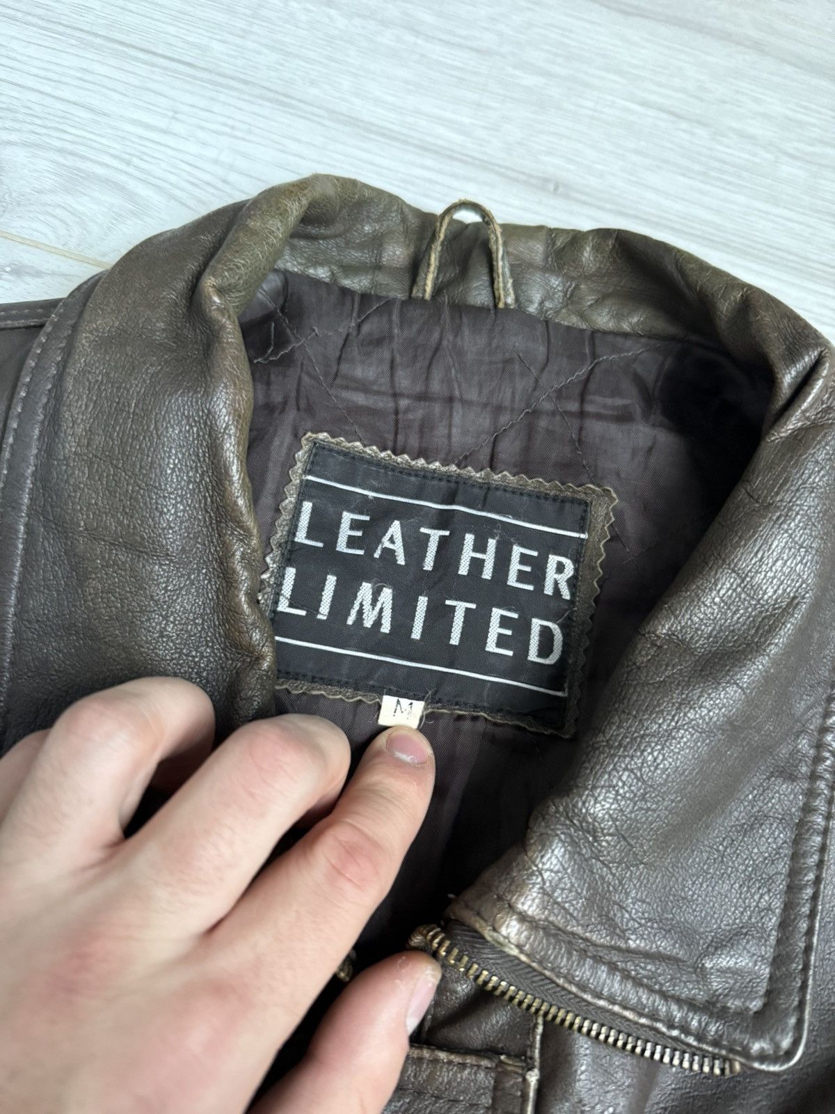 Genuine Leather Vintage Leather Bomber military flight jacket 90’s Size US M / EU 48-50 / 2 - 5 Thumbnail