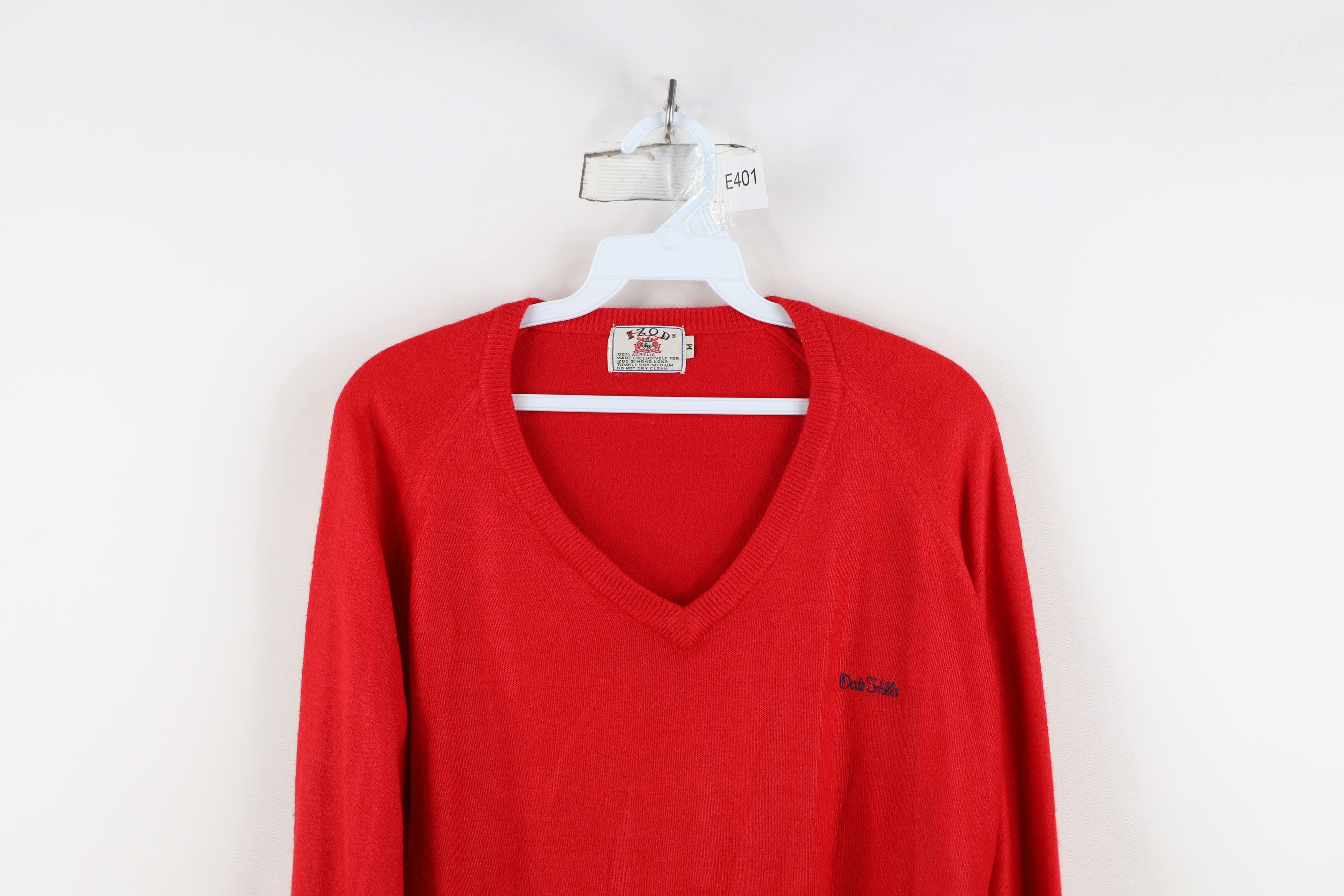 Izod Vintage 70s Izod Soft Knit Golfing Golf V-Neck Sweater Red Size US M / EU 48-50 / 2 - 2 Thumbnail