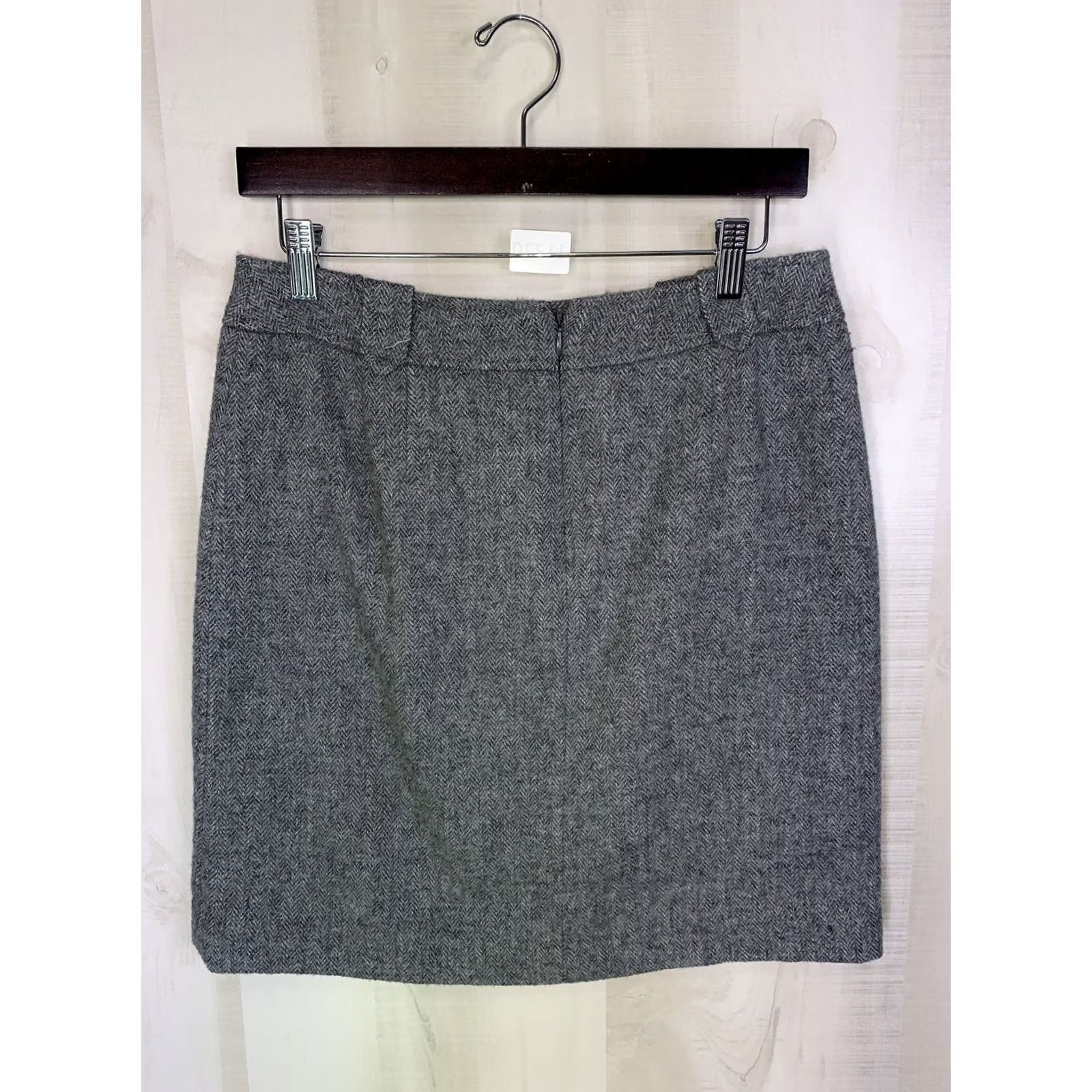 Talbots Talbots Petites Herringbone Weave Gray Wool Blend A-Line Skirt Womens 6P-11720 Size 28" / US 6 / IT 42 - 5 Thumbnail