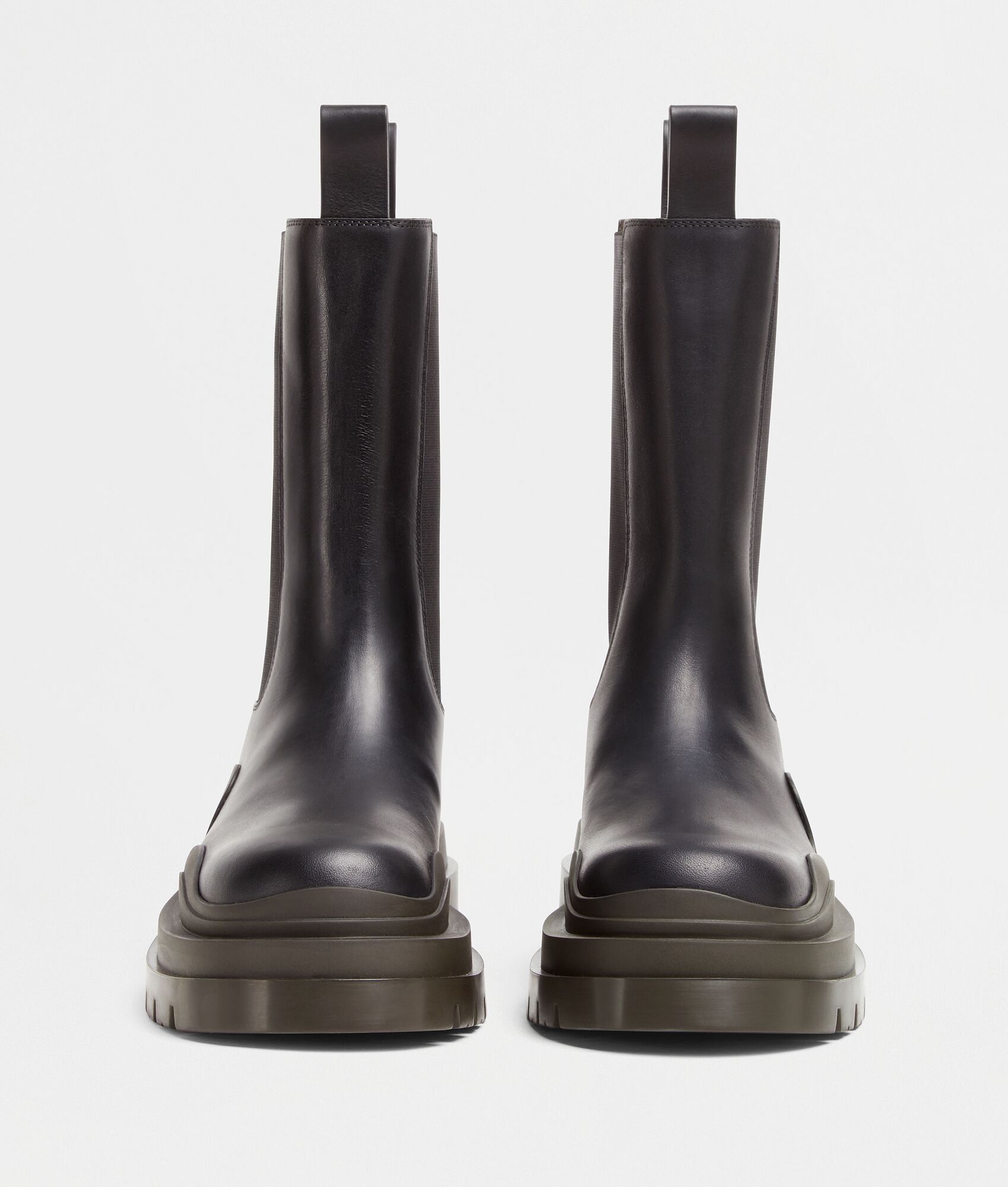 Bottega Veneta o1s1rm1025 Ankle Boots in Black/Camping Size US 9 / IT 39 - 2 Thumbnail