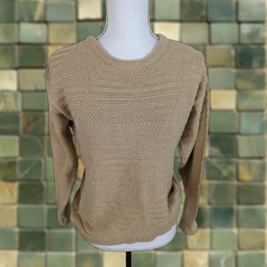 Vintage VINTAGE Crewneck Sweater Womens Medium Pullover Beige S10 Size M / US 6-8 / IT 42-44 - 1 Thumbnail
