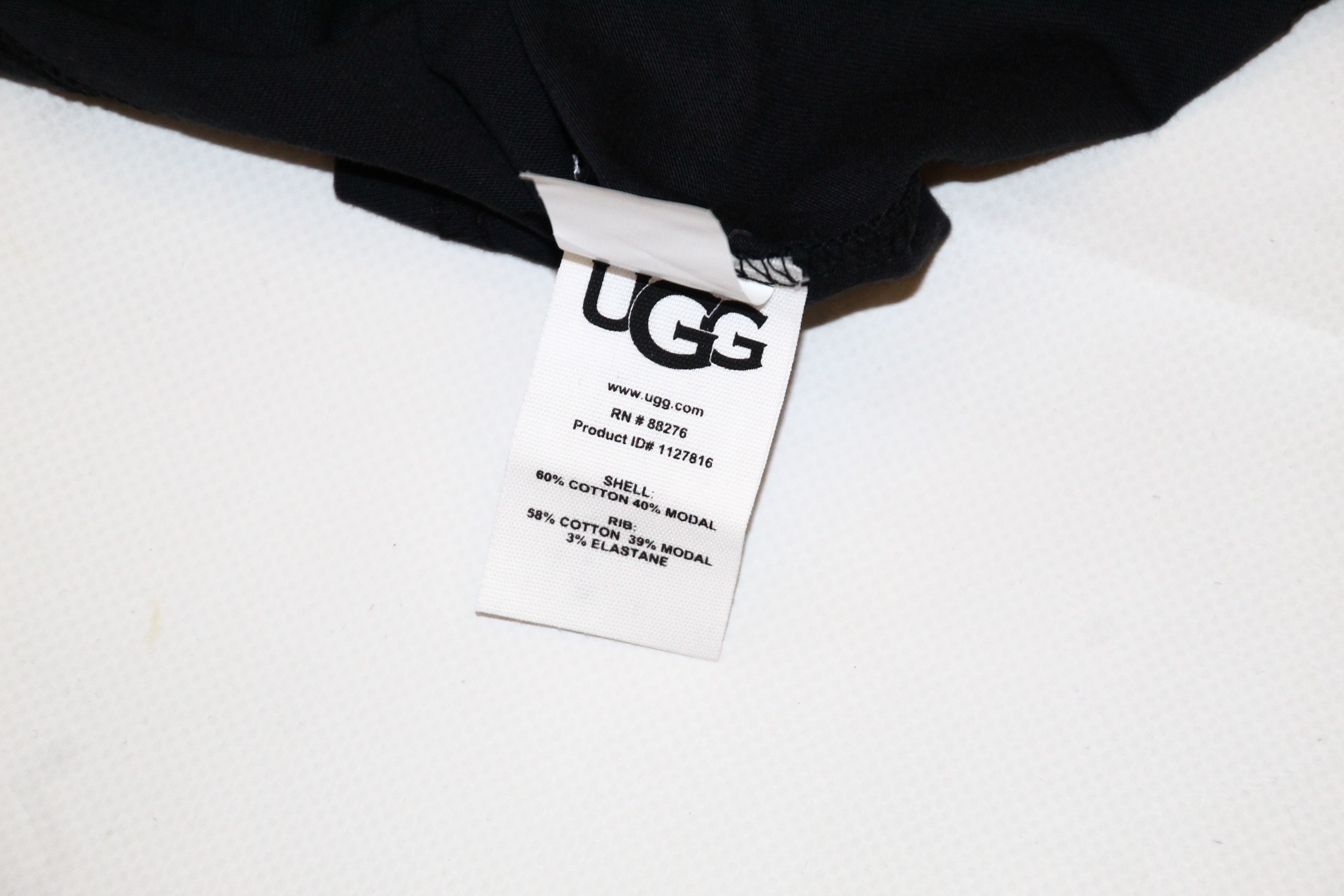 Telfar × Ugg UGG x Telfar Crystal Rhinestones Logo Trim Mockneck L/S Size US XXL / EU 58 / 5 - 9 Thumbnail