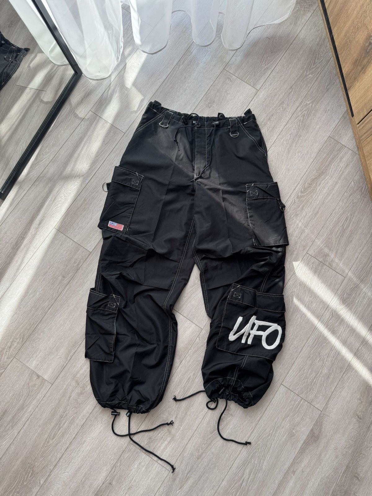Japanese Brand Vintage UFO Bondage Parachute Black Cargo Pants Size US 32 / EU 48 - 1 Thumbnail