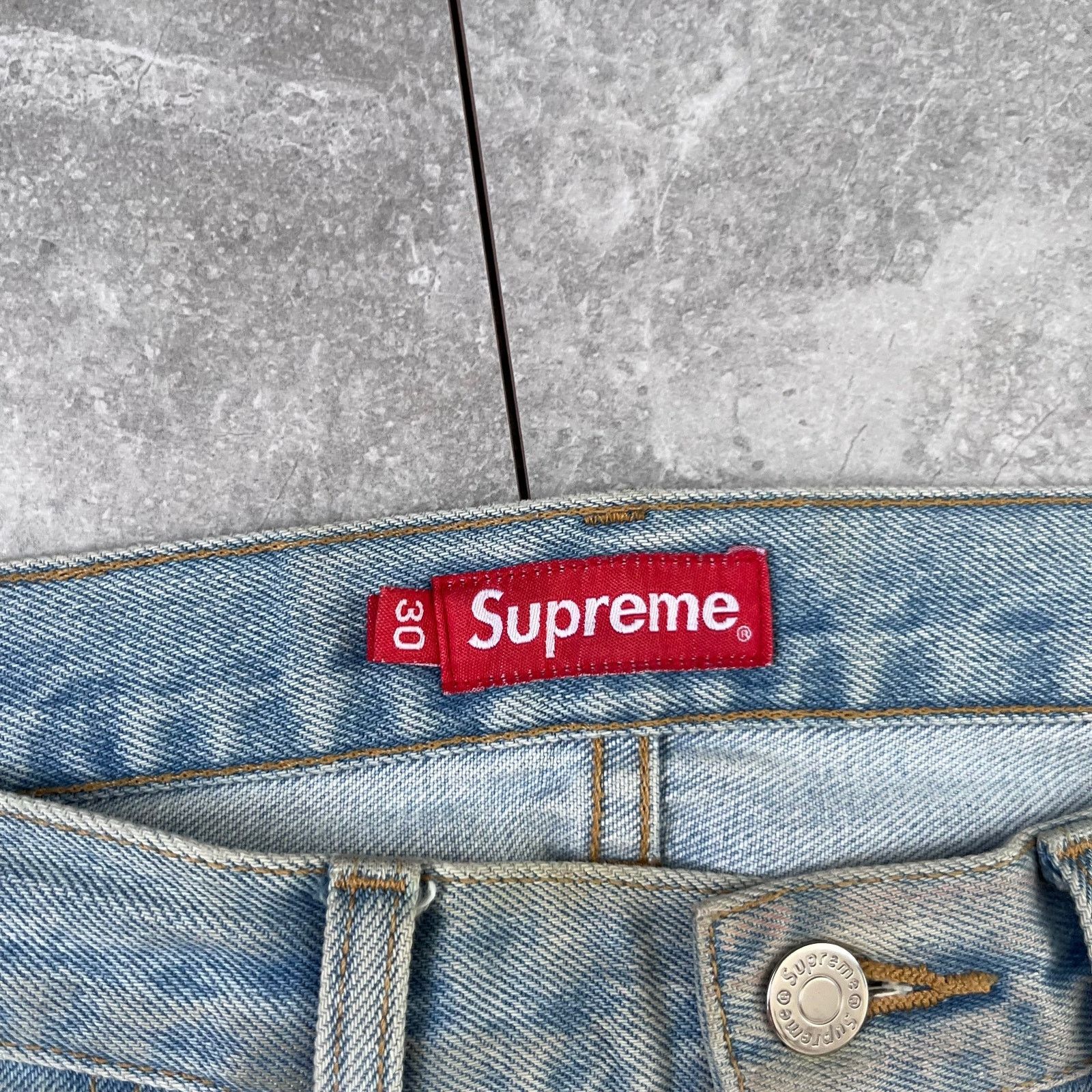 Supreme Supreme Light Wash Selvedge Denim Jeans – Size 30 Size US 30 / EU 46 - 7 Thumbnail