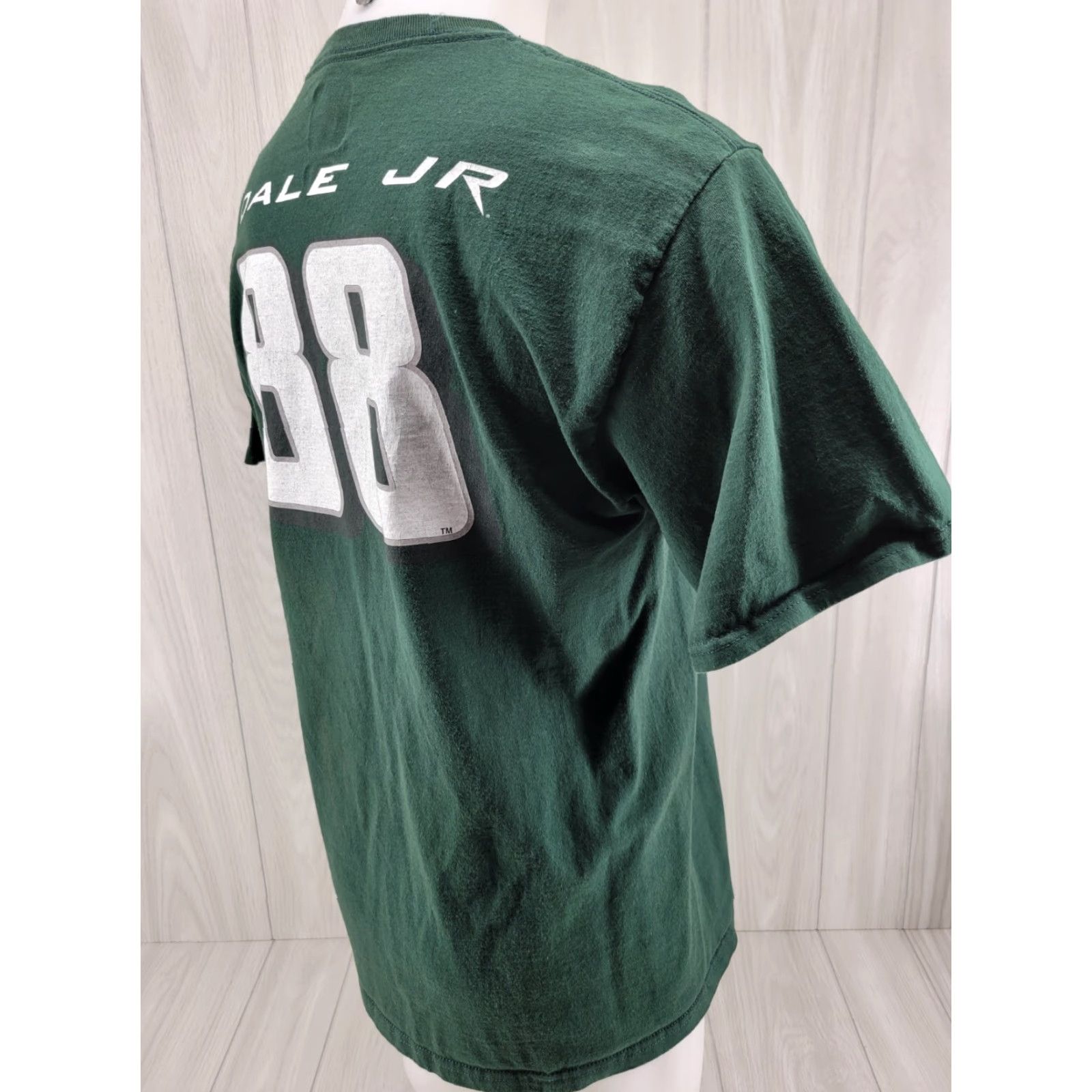 Vintage VINTAGE Chase NASCAR T-Shirt Shirt Men L Green Dale Earnhardt Jr. #88 Mountain Dew National Guard 90s Mens Size US L / EU 52-54 / 3 - 5 Thumbnail