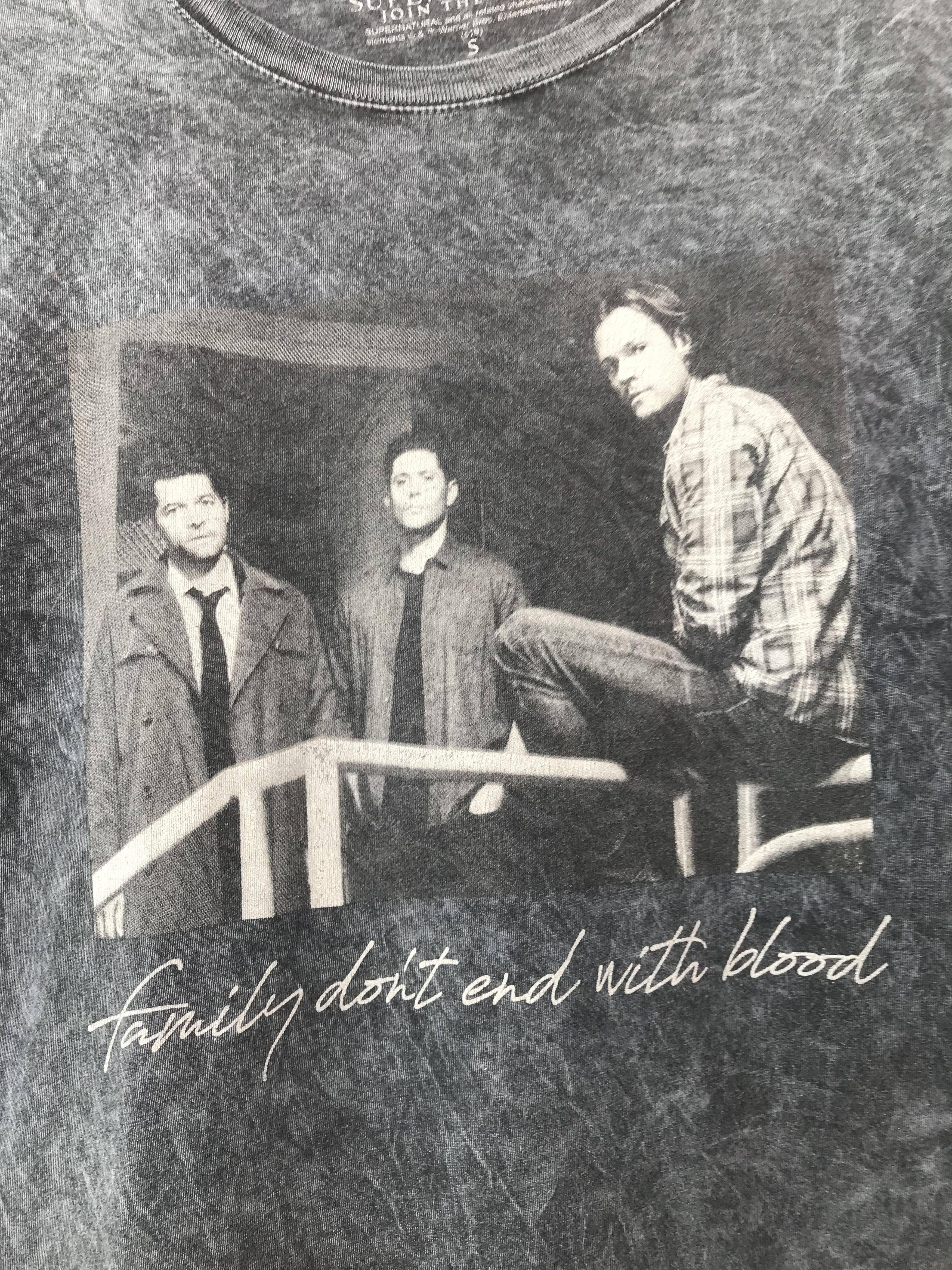 Expert Horror Supernatural Join The Hunt Movie Tee Size US S / EU 44-46 / 1 - 5 Thumbnail