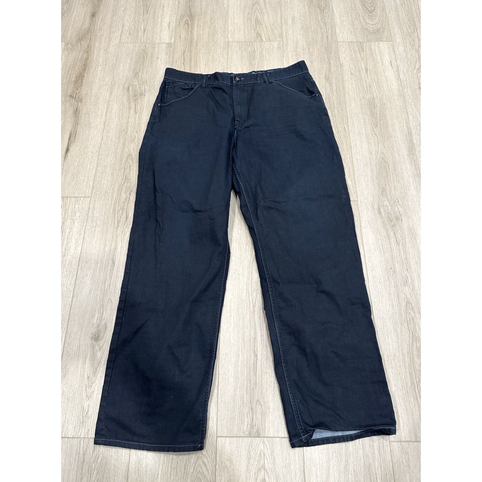 Ecko Unltd. Ecko Unltd. Jeans Men 38x32 Black Coated Relaxed Straight Leg Denim Waxed 5-Pocket Regular Rise Mid Inseam 32 Tightness: N/A Size US 38 / EU 54 - 2 Thumbnail