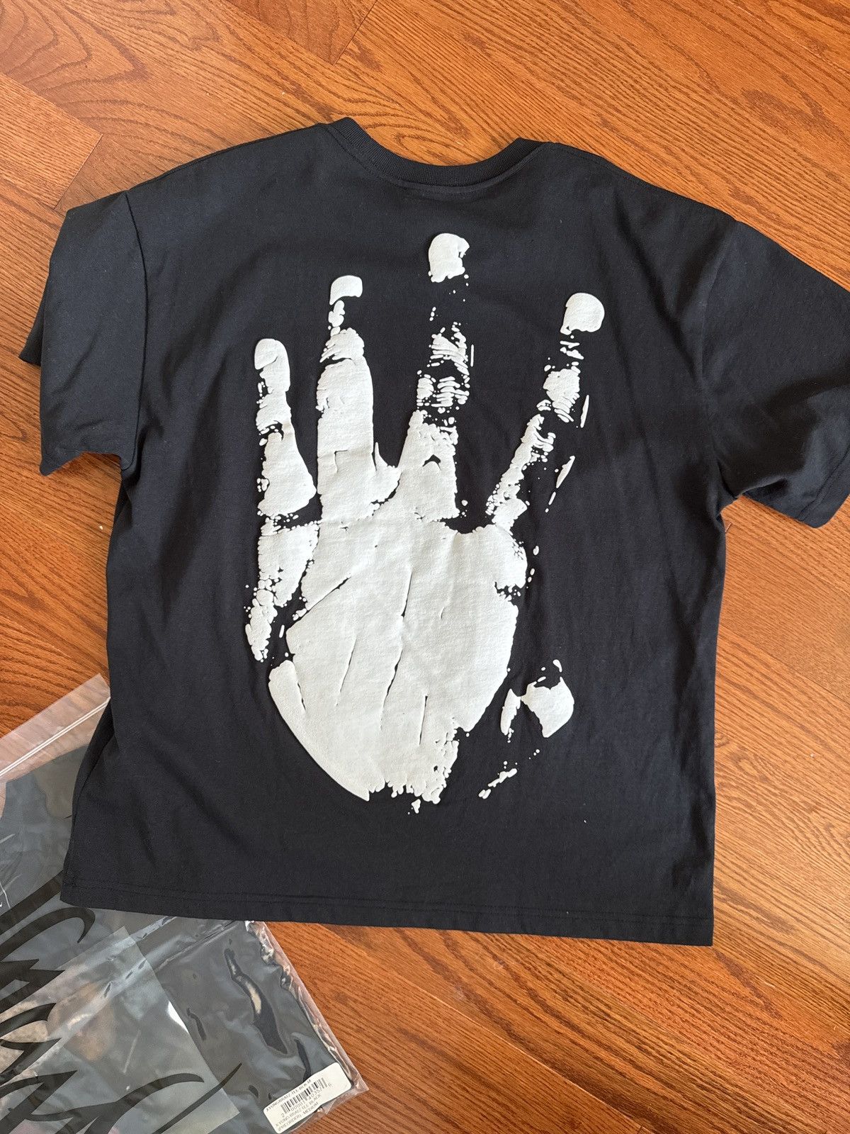 Revenge Revenge ‘Yung Bratz’ Tee Size US M / EU 48-50 / 2 - 3 Thumbnail