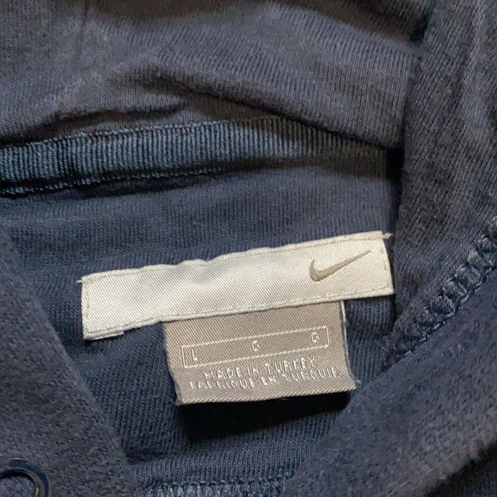 Nike Y2K Nike spell out center swoosh hoodie Size US L / EU 52-54 / 3 - 8 Thumbnail