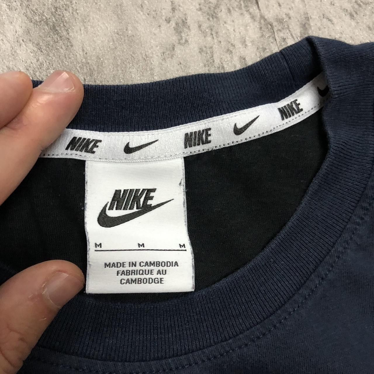 Nike Nike black and grey sportswear t-shirt ♻️Eco friendly Size US M / EU 48-50 / 2 - 3 Thumbnail