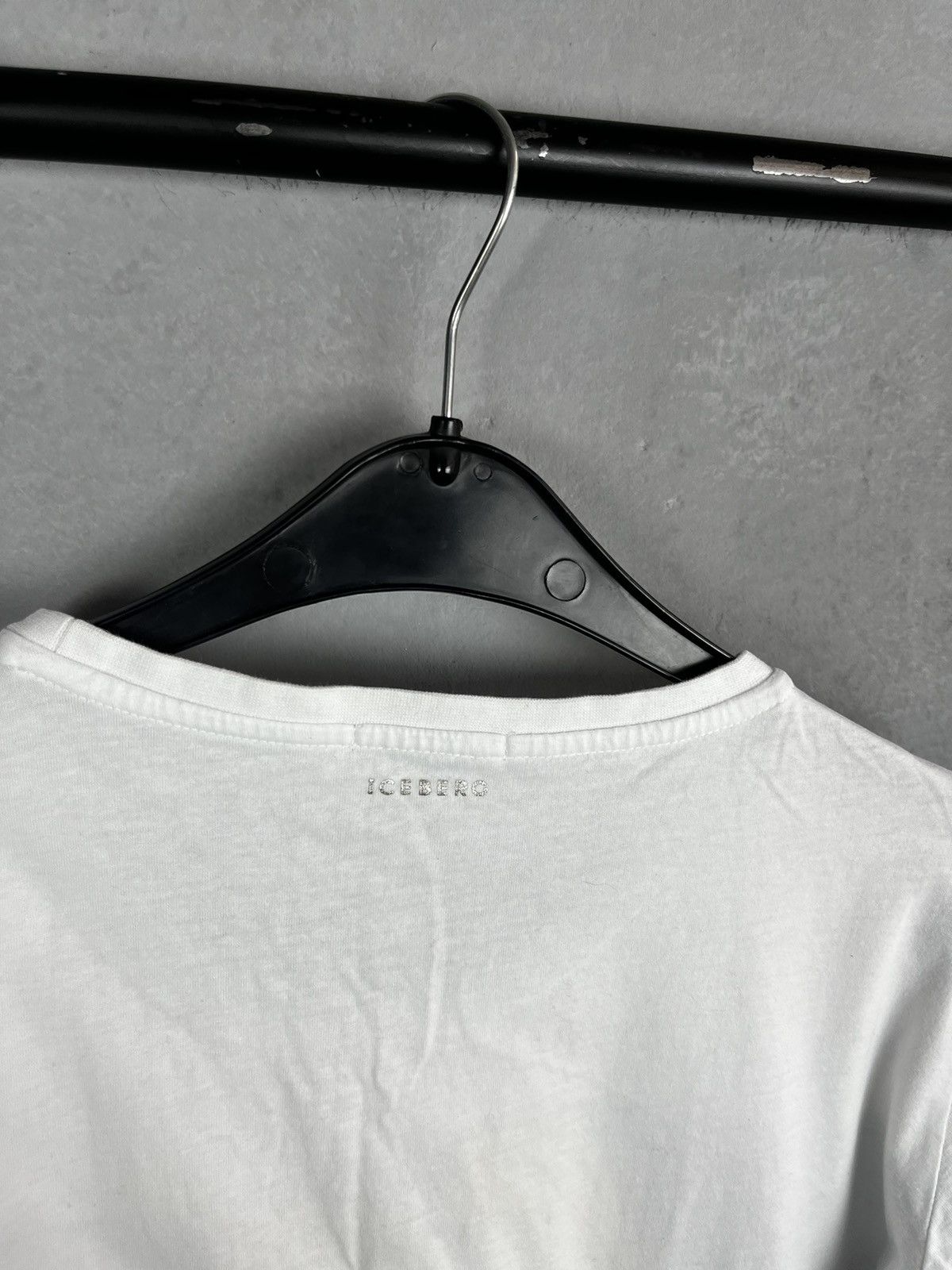 Designer × Iceberg VTG Iceberg x Disney Snow White Graphic T-Shirt Size S / US 4 / IT 40 - 7 Thumbnail