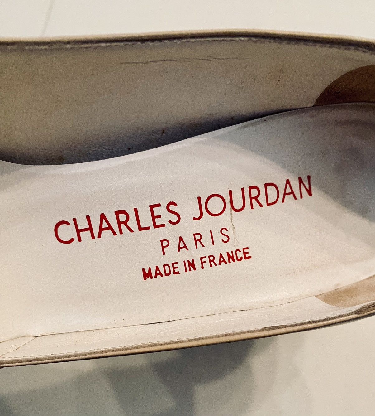 Charles Jourdan Charles Jourdan Paris 🇫🇷 Contrast Leather Peep Toe Heels 6 B Size US 6.5 / IT 36.5 - 2 Thumbnail