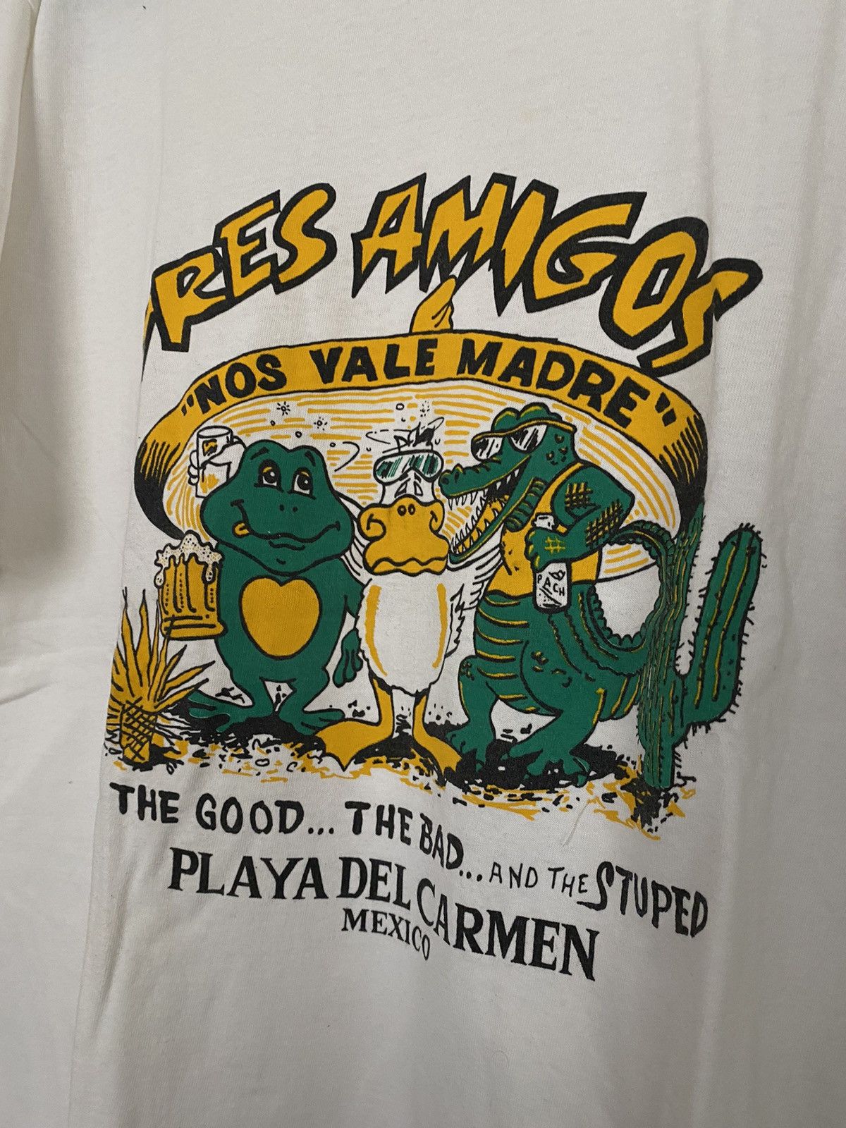 Vintage Tres Amigos Tee Size US XL / EU 56 / 4 - 2 Thumbnail