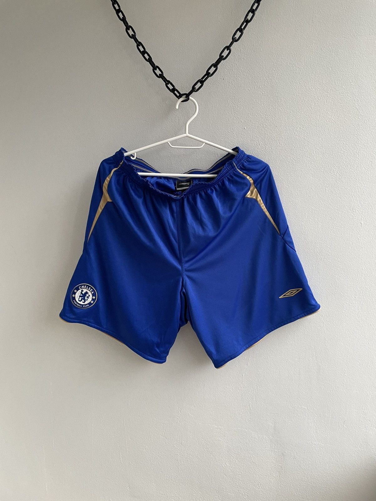 Umbro Chelsea 2005 2006 Home Shorts Football Soccer Umbro Size US 34 / EU 50 - 1 Thumbnail
