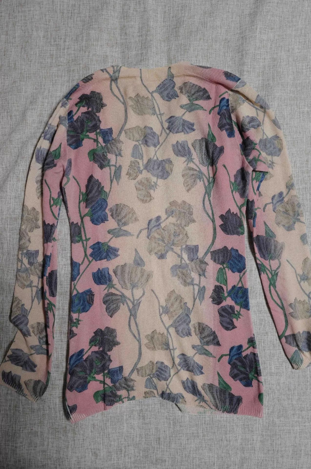 Prada Prada Vintage Floral Print Ombre Cashmere Cardigan Size XL / US 12-14 / IT 48-50 - 2 Thumbnail