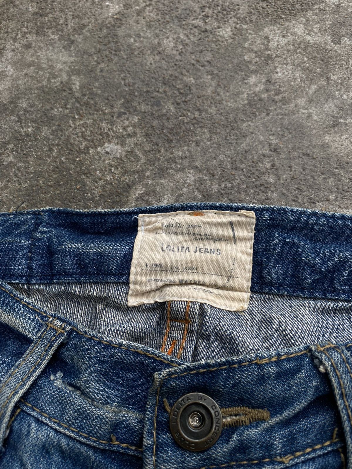 Japanese Brand LOLITA YOSHITOMO NARA JEANS Size US 31 - 5 Thumbnail