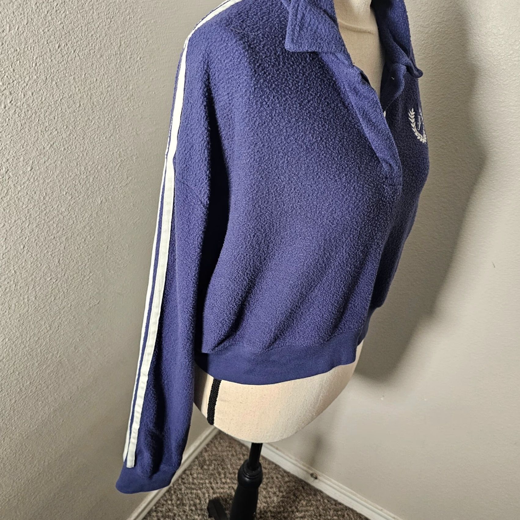 Victoria's Secret VINTAGE Victoria's Secret PINK Sweatshirt Cropped Polo Fleece Purple Size L Women's Size L / US 10 / IT 46 - 4 Thumbnail