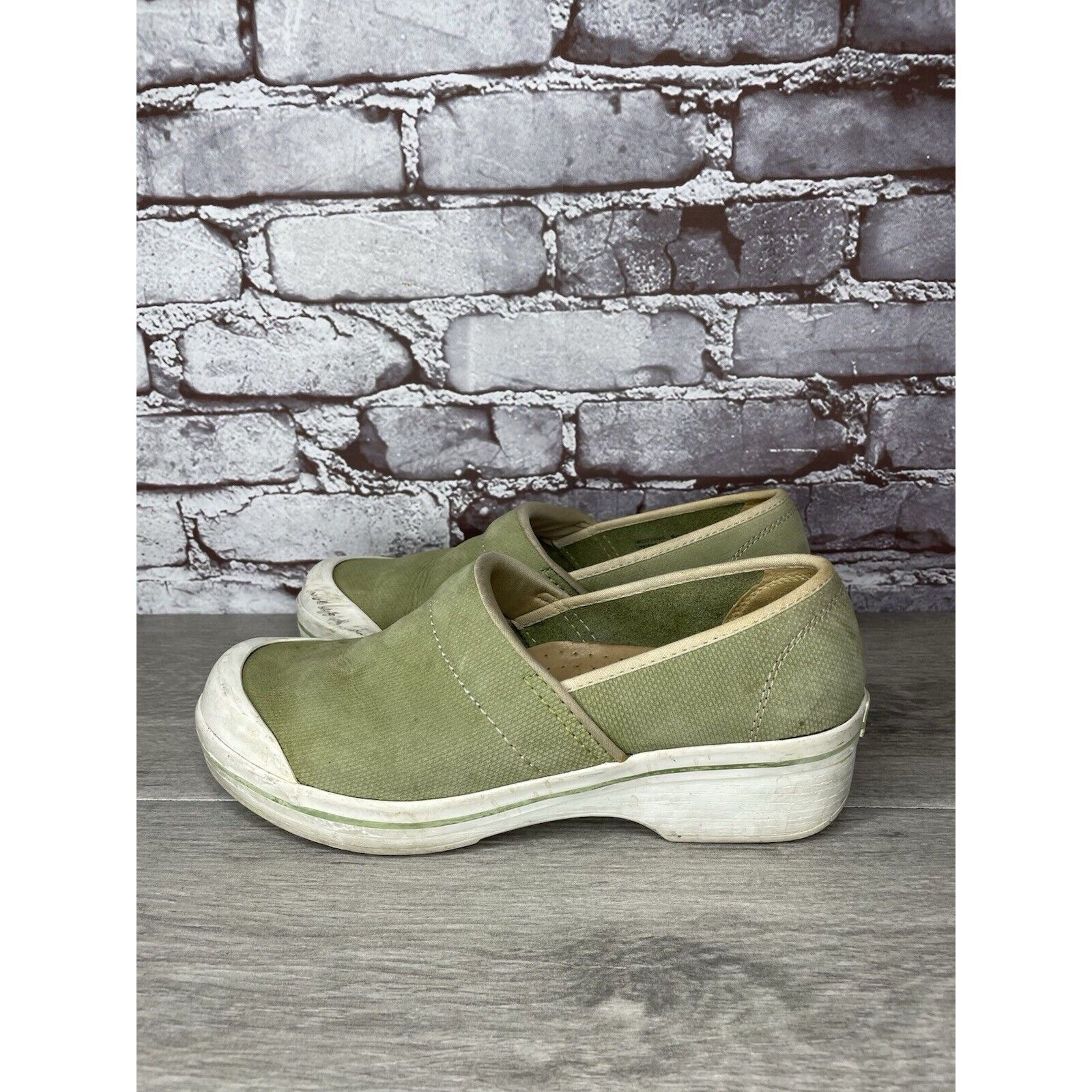 Other Dansko Green White Canvas Slip Resistant Clogs Work Shoes Wo Size US 9.5 / IT 39.5 - 1 Thumbnail