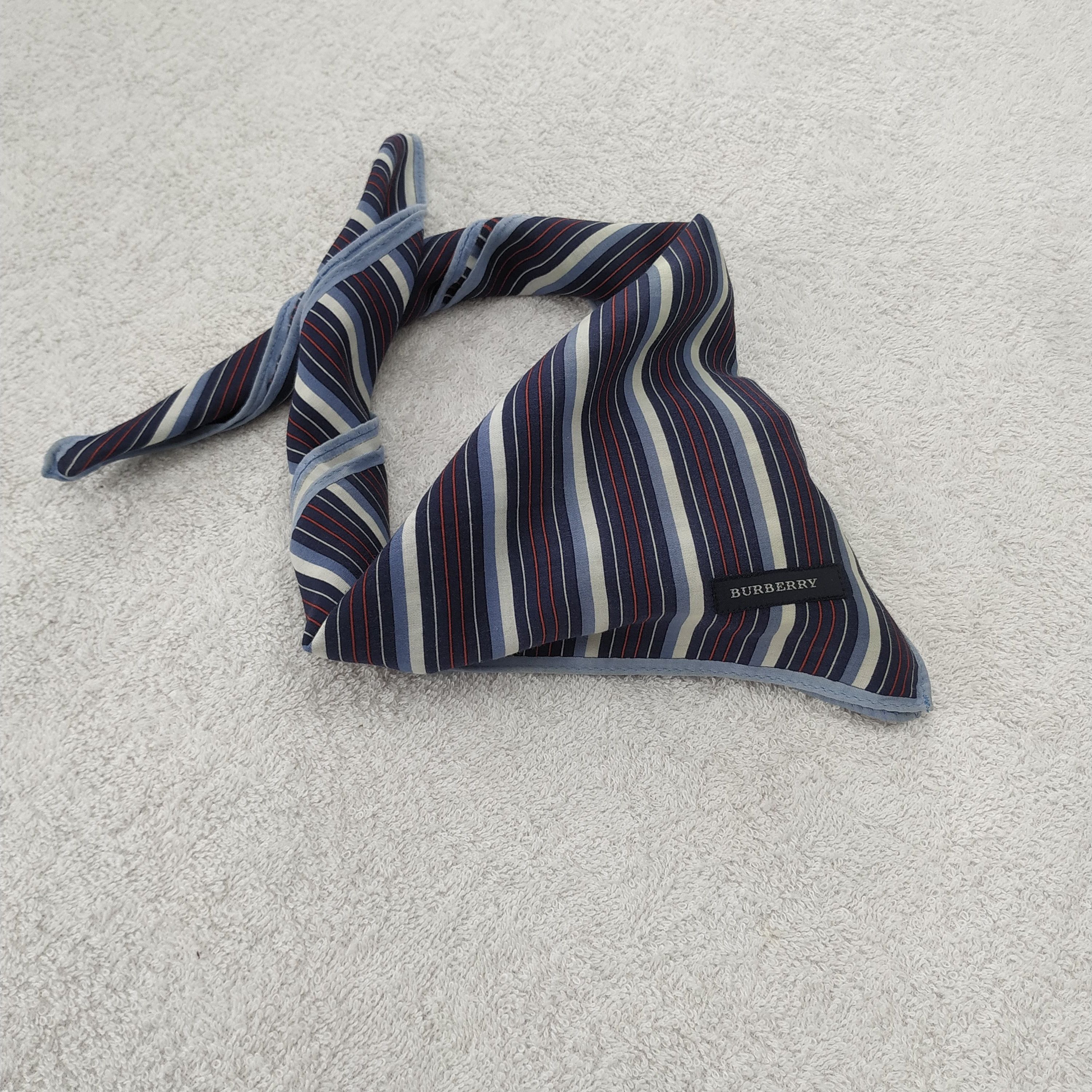 Burberry × Vintage Burberry Bandana / Handkerchief / Neckerchief - S013 Size ONE SIZE - 3 Thumbnail