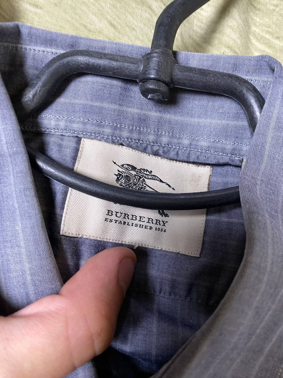 Burberry × Vintage Burberry London Button Down Dress Shirt Size L Long Sleeve Size US L / EU 52-54 / 3 - 3 Thumbnail