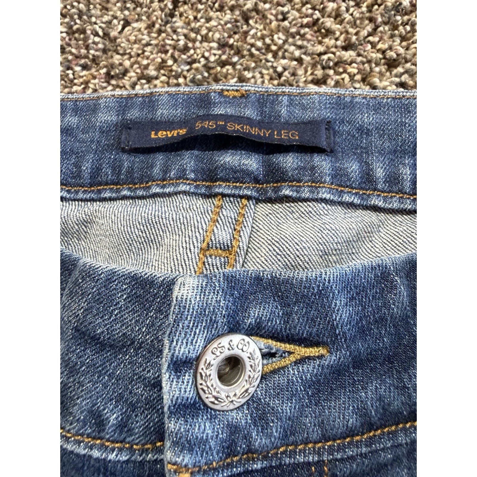Levi's Levi’s 545 Skinny Jeans Women Size 6 Blue Denim Stretch Mid Rise 30X30 5-Pocket Regular Inseam 30 Spring Summer Fall Winter Size 28" / US 6 / IT 42 - 3 Thumbnail