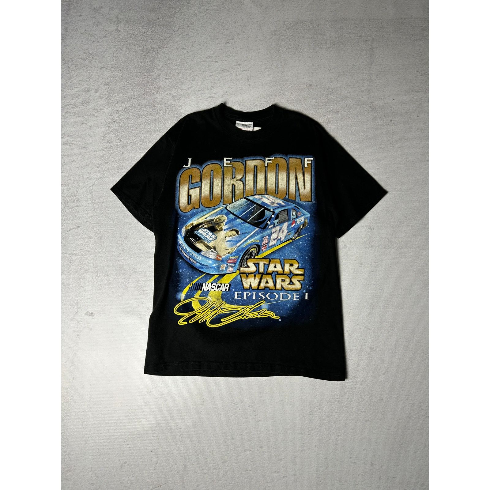 The Unbranded Brand Vintage 99 Jeff Gordon Star Wars T-Shirt - Men's Medium Size US M / EU 48-50 / 2 - 1 Thumbnail