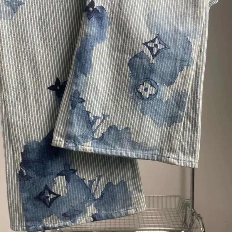 Louis Vuitton louis vuitton watercolor denim pants size 32-2507 Size US 32 / EU 48 - 3 Thumbnail
