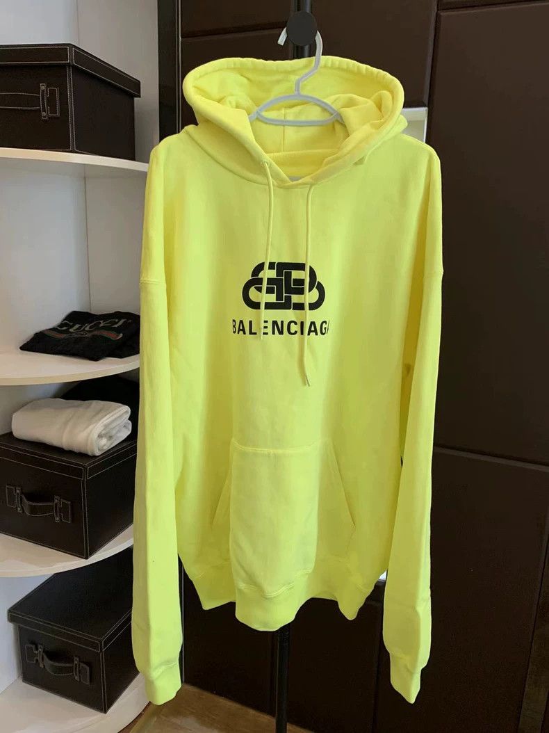 Balenciaga Balenciaga Fluorescent Yellow Lock Hoodie - dmc Size US S / EU 44-46 / 1 - 1 Thumbnail