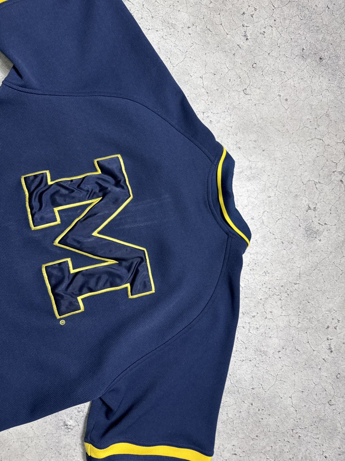 Nike Nike Vintage 90’s Michigan Wolverines Jersey Big Logo Size US M / EU 48-50 / 2 - 9 Thumbnail