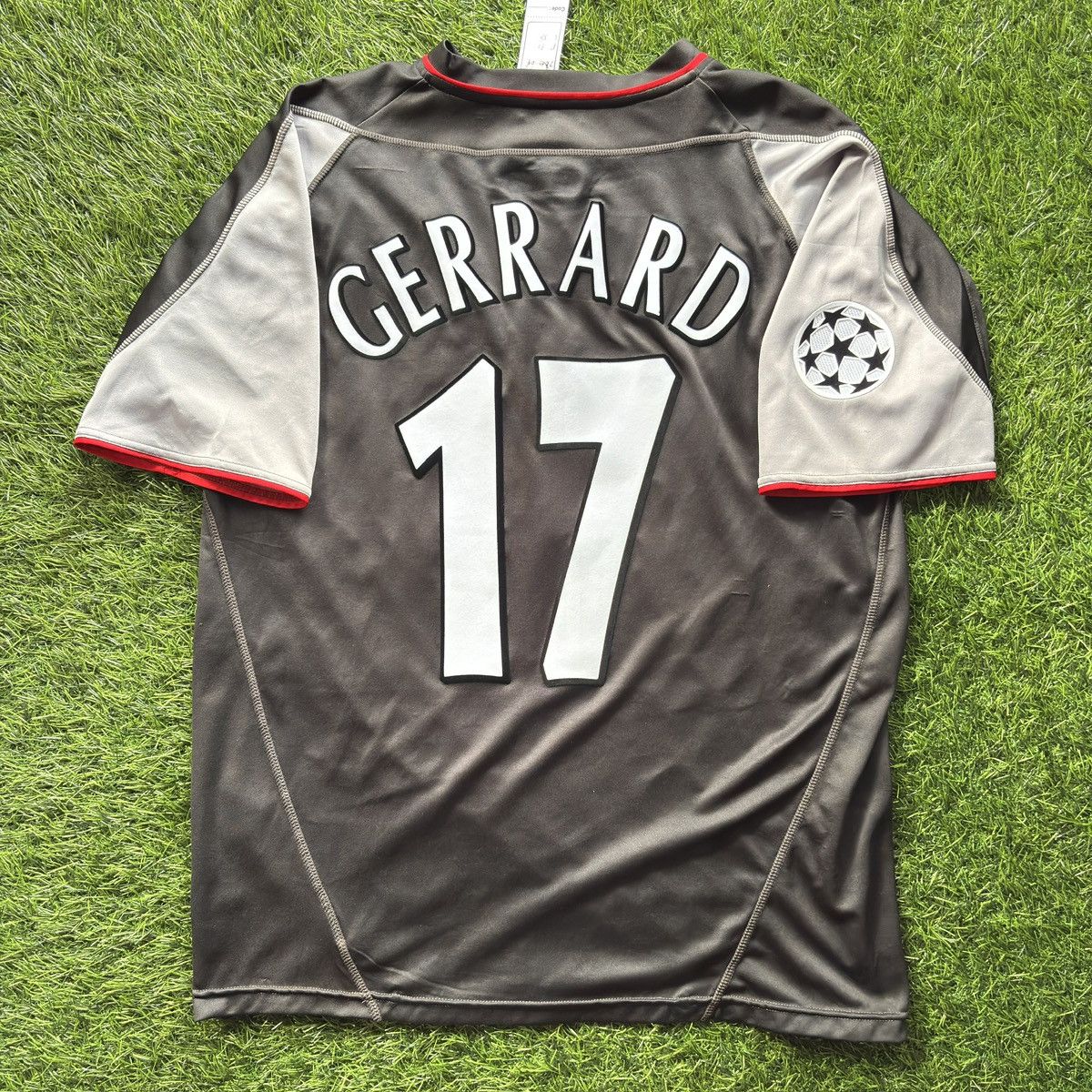 Reebok Liverpool Away 2002-04 Gerrard #17 Soccer Jersey Size US XL / EU 56 / 4 - 2 Thumbnail