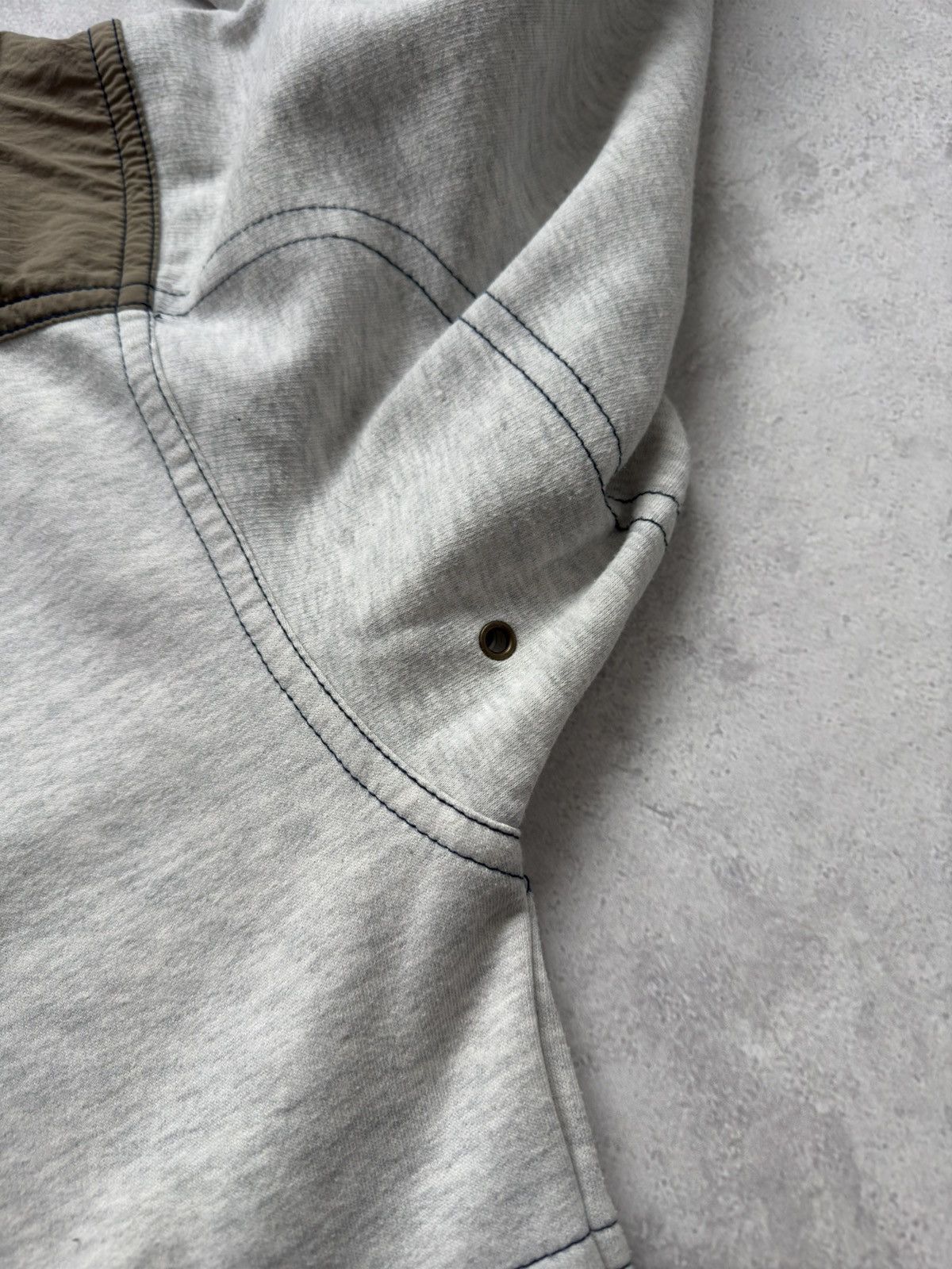Nike × Vintage Vintage Nike 90s Light Jacket Zip Hoodie Big Swoosh Logo Y2K Size US XL / EU 56 / 4 - 13 Thumbnail