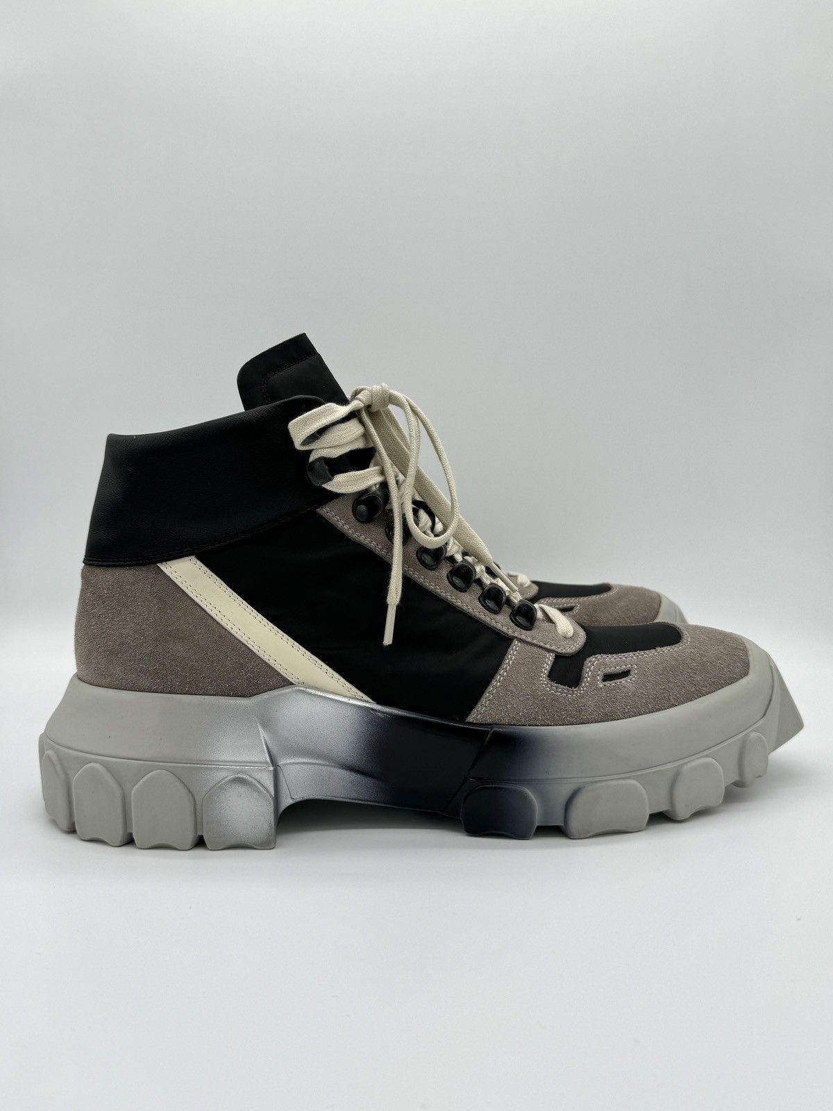 Rick Owens 2019 Mainline Larry Tractor "As Sample" Boots Size US 10 / EU 43 - 2 Thumbnail