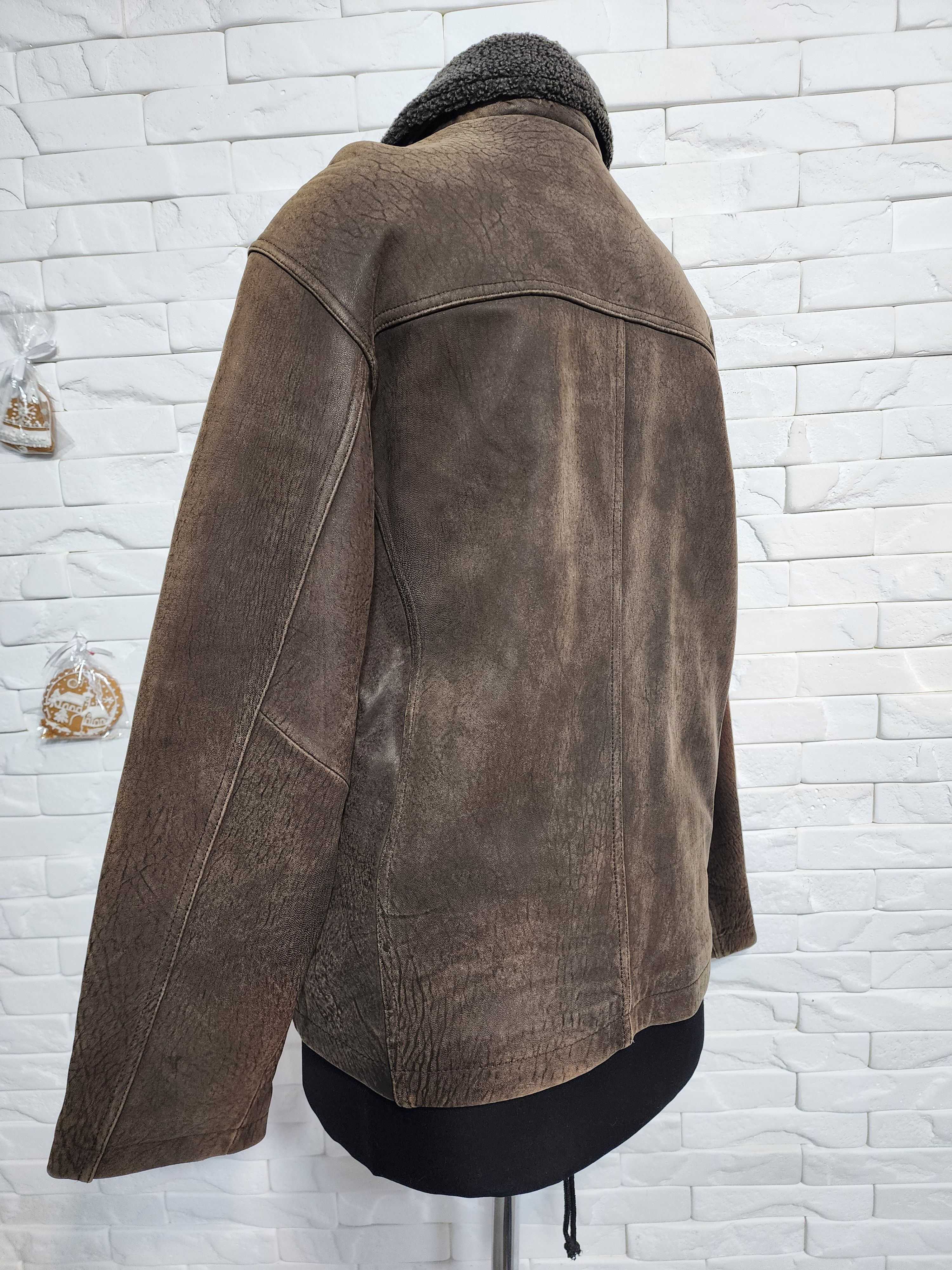 Uniqlo Brown Genuine Leather Jacket: Men's Metal Zipper Jacket Size US L / EU 52-54 / 3 - 6 Thumbnail