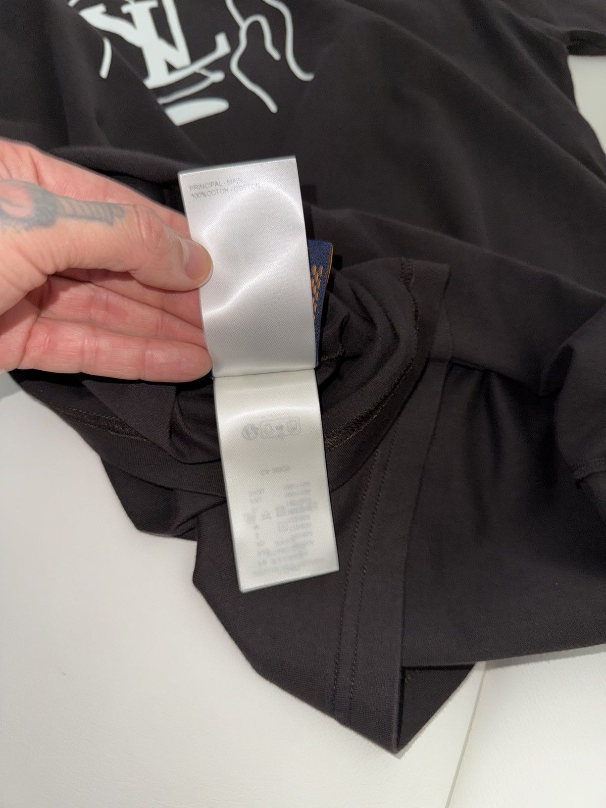 Louis Vuitton Louis Vuitton logo t shirt Size US M / EU 48-50 / 2 - 6 Thumbnail