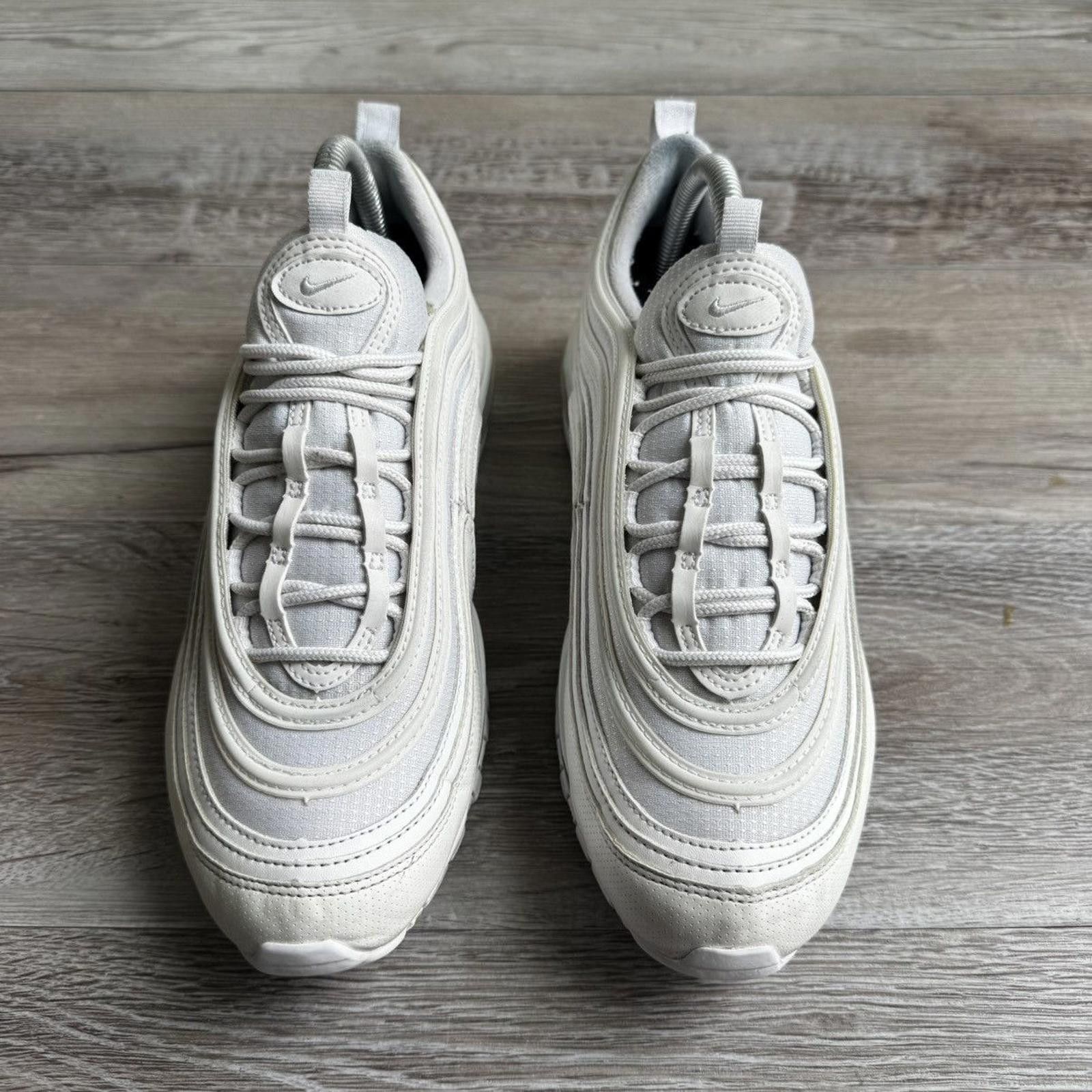 Nike NIKE • Air Max '97 "White Metallic Silver" (7M) Size US 7 / EU 40 - 4 Thumbnail