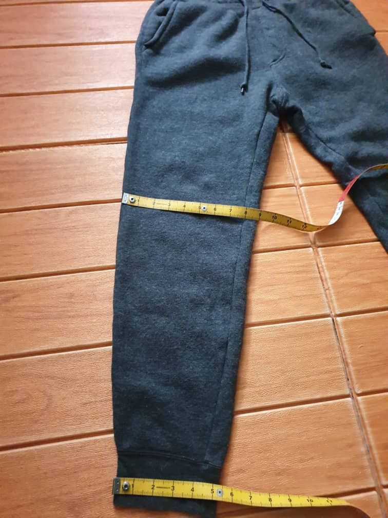Uniqlo Uniqlo blue sweat pant Size US 31 - 7 Thumbnail