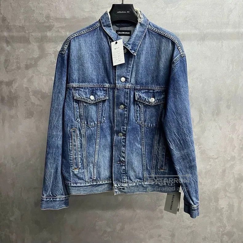 Balenciaga Balenciaga Blue Denim Jacket. Size US XS / EU 42 / 0 - 2 Thumbnail