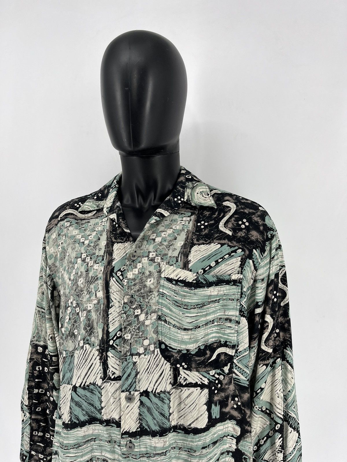 Vintage Vintage Art Streetwear Hawaiian Travis Scott style Size US L / EU 52-54 / 3 - 5 Thumbnail