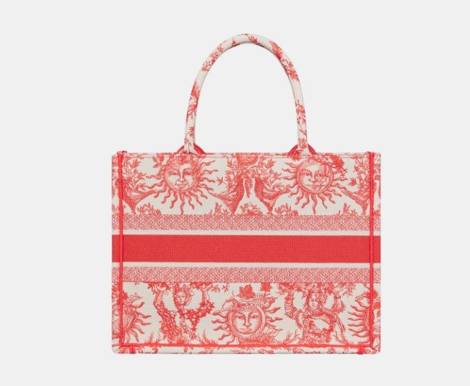 Dior o1w1db10425 M1296ZE Size: OS / Medium Book Tote Bag Size ONE SIZE - 3 Thumbnail