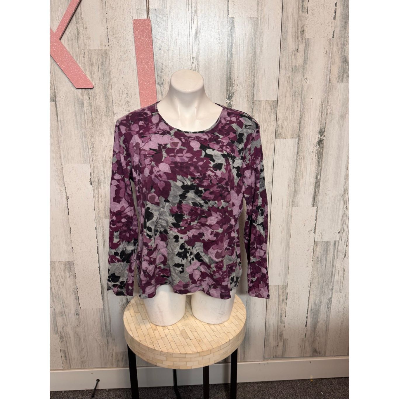 Croft & Barrow Croft & Barrow XL Purple Floral Long Sleeve Top Soft Cotton Size XL / US 12-14 / IT 48-50 - 4 Thumbnail