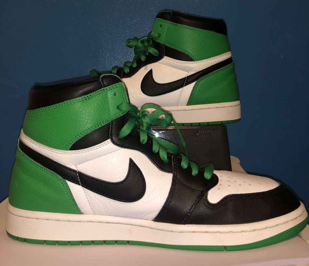 Nike Air Jordan Retro OG High 'Lucky Green' Size UK 10